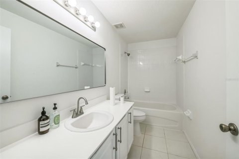 Casa en venta en Apollo Beach, Florida, 4 dormitorios, 288.37 m2 № 1808175 - foto 29