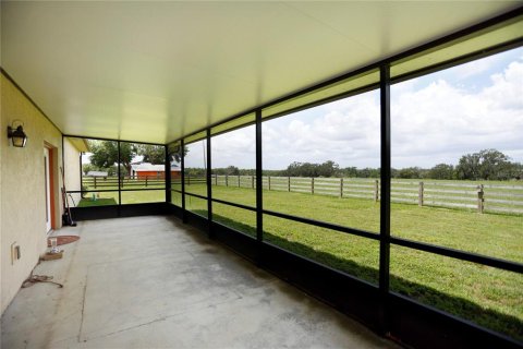 Casa en venta en Dade City, Florida, 7 dormitorios, 428.09 m2 № 1793454 - foto 29