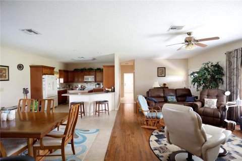 Casa en venta en Dade City, Florida, 7 dormitorios, 428.09 m2 № 1793454 - foto 23