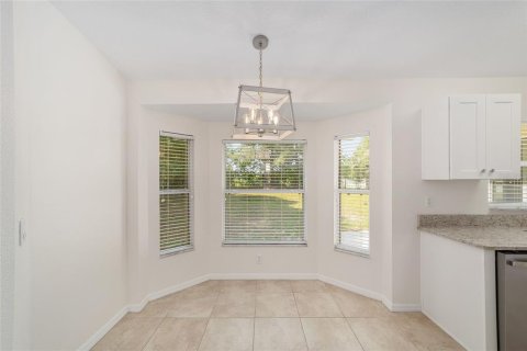 House in Ocala, Florida 3 bedrooms, 133.97 sq.m. № 1677873 - photo 8