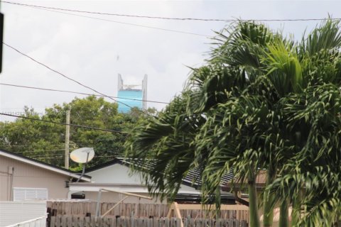 Villa ou maison à vendre à Hollywood, Floride: 3 chambres, 72.84 m2 № 1970078 - photo 28