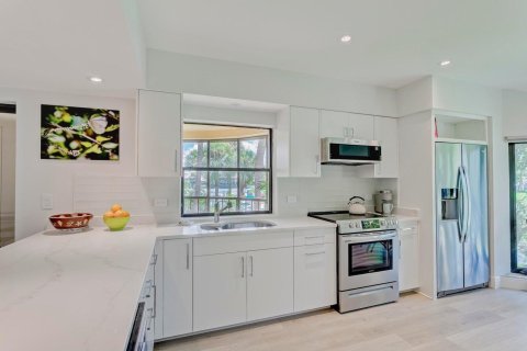 Copropriété à vendre à Jupiter, Floride: 2 chambres, 168.9 m2 № 2390035 - photo 8