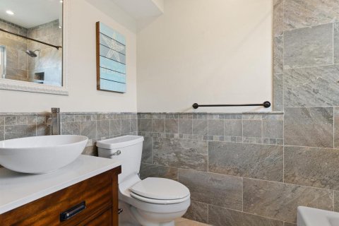 Condo in Sarasota, Florida, 2 bedrooms  № 1750136 - photo 21