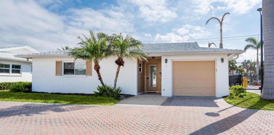 Condo in Sarasota, Florida, 2 bedrooms  № 1750136