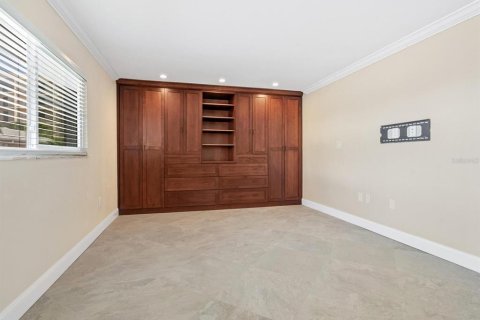 Condo in Sarasota, Florida, 2 bedrooms  № 1750136 - photo 15