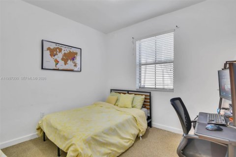 Villa ou maison à vendre à Cutler Bay, Floride: 5 chambres, 233.56 m2 № 2059196 - photo 20