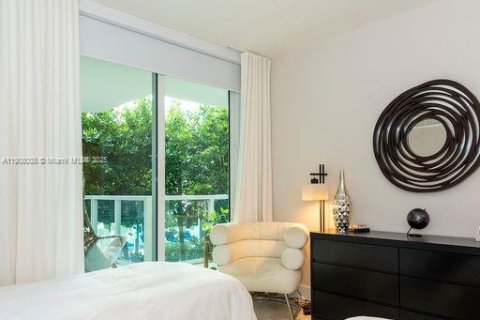 Condo in Sunny Isles Beach, Florida, 3 bedrooms  № 2012677 - photo 11