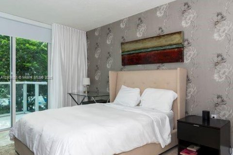 Condo in Sunny Isles Beach, Florida, 3 bedrooms  № 2012677 - photo 7