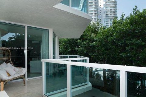 Condo in Sunny Isles Beach, Florida, 3 bedrooms  № 2012677 - photo 18