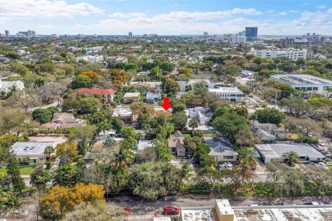 Casa en venta en Fort Lauderdale, Florida, 3 dormitorios, 224.45 m2 № 2087249 - foto 5