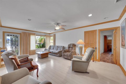 Casa en venta en Fort Lauderdale, Florida, 3 dormitorios, 224.45 m2 № 2087249 - foto 10