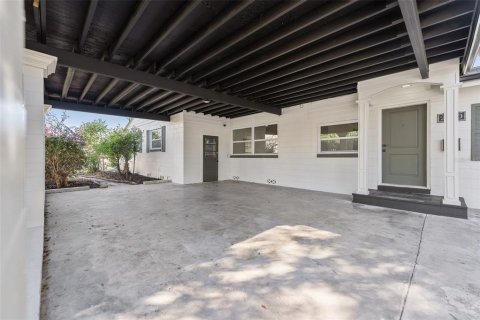 Villa ou maison à vendre à Orlando, Floride: 3 chambres, 128.67 m2 № 2277172 - photo 3