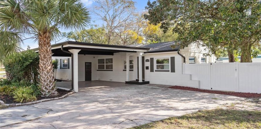 Villa ou maison à Orlando, Floride 3 chambres, 128.67 m2 № 2277172