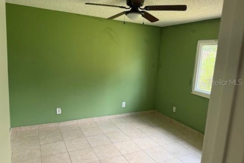 House in Winter Haven, Florida 3 bedrooms, 115.57 sq.m. № 1879329 - photo 11
