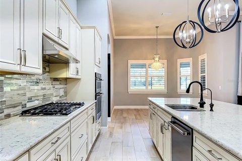 Villa ou maison à louer à Bradenton, Floride: 4 chambres, 297.47 m2 № 2399513 - photo 10