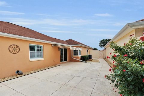 Casa en venta en Lady Lake, Florida, 2 dormitorios, 116.59 m2 № 1843509 - foto 25