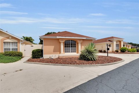 Casa en venta en Lady Lake, Florida, 2 dormitorios, 116.59 m2 № 1843509 - foto 28