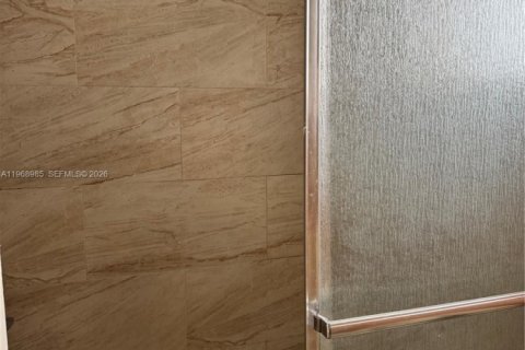 Casa en alquiler en North Miami, Florida, 3 dormitorios, 120.68 m2 № 2031852 - foto 17