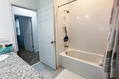 Adosado en venta en Orlando, Florida, 3 dormitorios, 195.47 m2 № 1533204 - foto 9