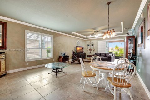 Casa en venta en Port St. Lucie, Florida, 2 dormitorios, 162.39 m2 № 1701819 - foto 19