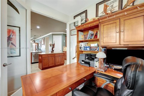Casa en venta en Port St. Lucie, Florida, 2 dormitorios, 162.39 m2 № 1701819 - foto 18