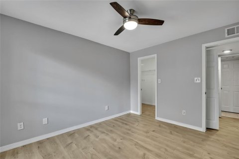 Condominio en venta en Tampa, Florida, 2 dormitorios, 85.28 m2 № 1846999 - foto 24