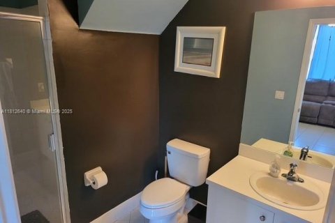Купить таунхаус в Хомстед, Флорида 3 спальни, 147.71м2, № 1759150 - фото 7