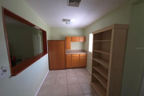 House in Clermont, Florida 3 bedrooms, 98.38 sq.m. № 2139398 - photo 24