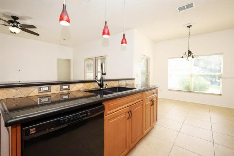 Villa ou maison à vendre à Orlando, Floride: 3 chambres, 205.69 m2 № 2235372 - photo 16