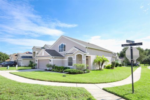 Villa ou maison à vendre à Orlando, Floride: 3 chambres, 205.69 m2 № 2235372 - photo 2