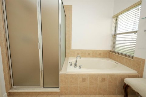 Villa ou maison à vendre à Orlando, Floride: 3 chambres, 205.69 m2 № 2235372 - photo 29