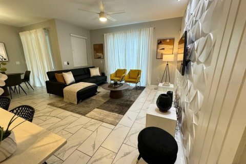Adosado en venta en Kissimmee, Florida, 4 dormitorios, 177.81 m2 № 1533987 - foto 17