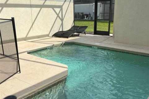 Adosado en venta en Kissimmee, Florida, 4 dormitorios, 177.81 m2 № 1533987 - foto 14