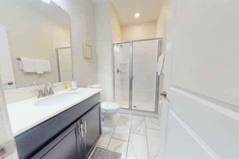 Adosado en venta en Kissimmee, Florida, 4 dormitorios, 177.81 m2 № 1533987 - foto 20
