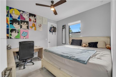 Casa en venta en Cape Coral, Florida, 3 dormitorios № 1951523 - foto 27