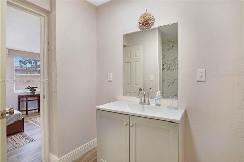 Villa ou maison à vendre à Fort Lauderdale, Floride: 4 chambres № 1947580 - photo 26