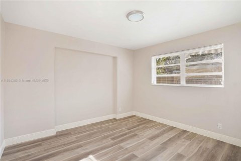 Villa ou maison à vendre à Fort Lauderdale, Floride: 4 chambres № 1947580 - photo 27