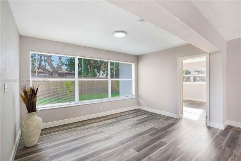 Villa ou maison à vendre à Fort Lauderdale, Floride: 4 chambres № 1947580 - photo 8