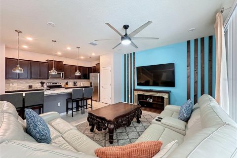 Adosado en venta en Davenport, Florida, 5 dormitorios, 213.02 m2 № 2202313 - foto 19