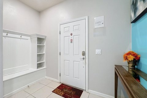 Adosado en venta en Davenport, Florida, 5 dormitorios, 213.02 m2 № 2202313 - foto 3