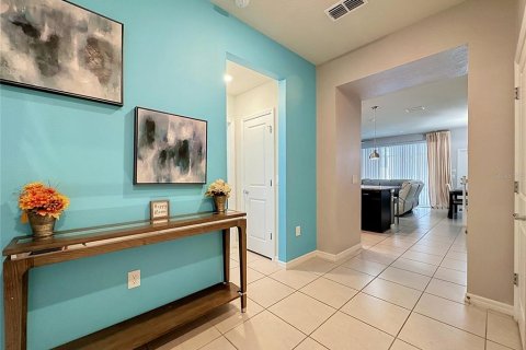 Adosado en venta en Davenport, Florida, 5 dormitorios, 213.02 m2 № 2202313 - foto 5