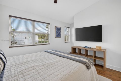 Купить таунхаус в Форт-Лодердейл, Флорида 2 спальни, 98.1м2, № 2026807 - фото 25