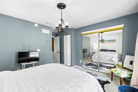 Adosado en venta en Tampa, Florida, 2 dormitorios, 101.64 m2 № 1592380 - foto 19