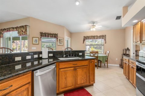 Villa ou maison à vendre à Punta Gorda, Floride: 3 chambres, 148.27 m2 № 1837002 - photo 16