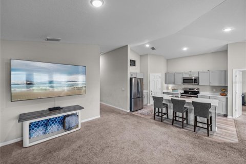 Casa en venta en Riverview, Florida, 4 dormitorios, 171.68 m2 № 1800217 - foto 12