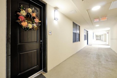 Condominio en venta en Montverde, Florida, 2 dormitorios, 145.67 m2 № 1778619 - foto 3