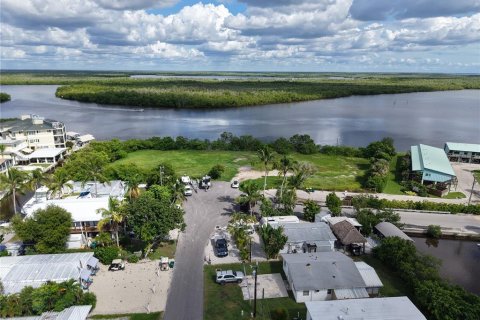 Land in Goodland, Florida № 2393880 - photo 20