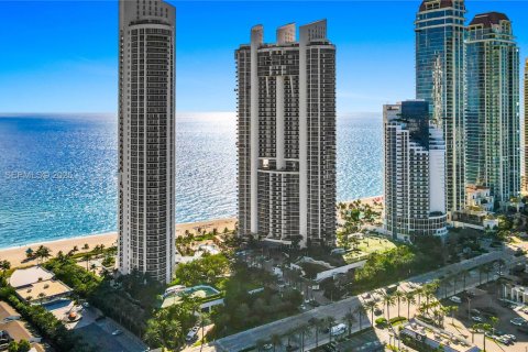 Condo in Sunny Isles Beach, Florida, 3 bedrooms № 2089351 - photo 3