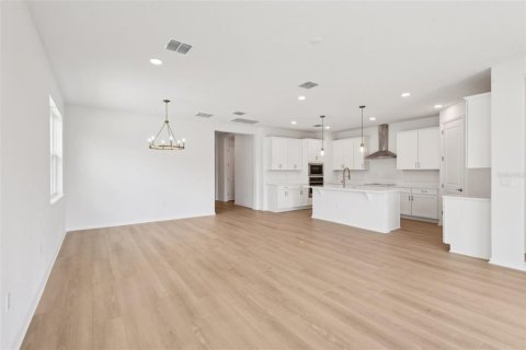 Casa en venta en New Port Richey, Florida, 4 dormitorios, 192.4 m2 № 1688439 - foto 15