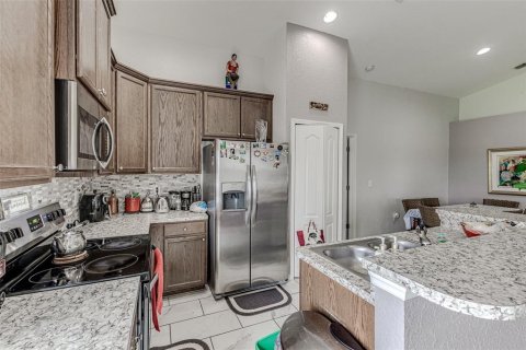 Casa en alquiler en Haines City, Florida, 3 dormitorios, 121.24 m2 № 1362071 - foto 19